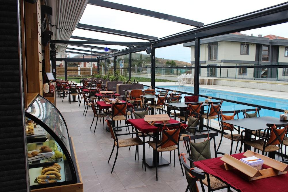 Ağva Ucar Royal Hotel Ve Konferans Salonu מראה חיצוני תמונה
