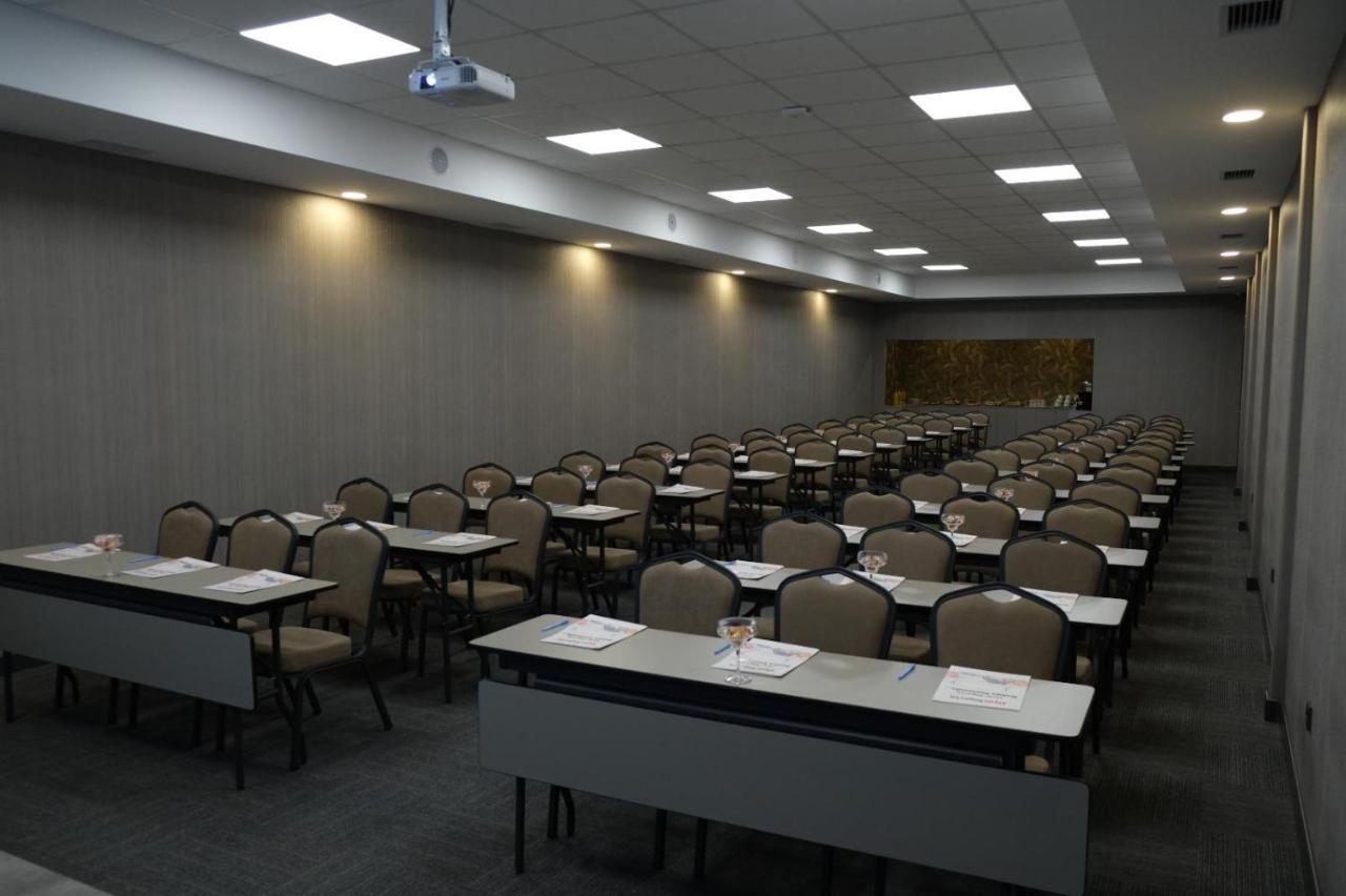 Ağva Ucar Royal Hotel Ve Konferans Salonu מראה חיצוני תמונה